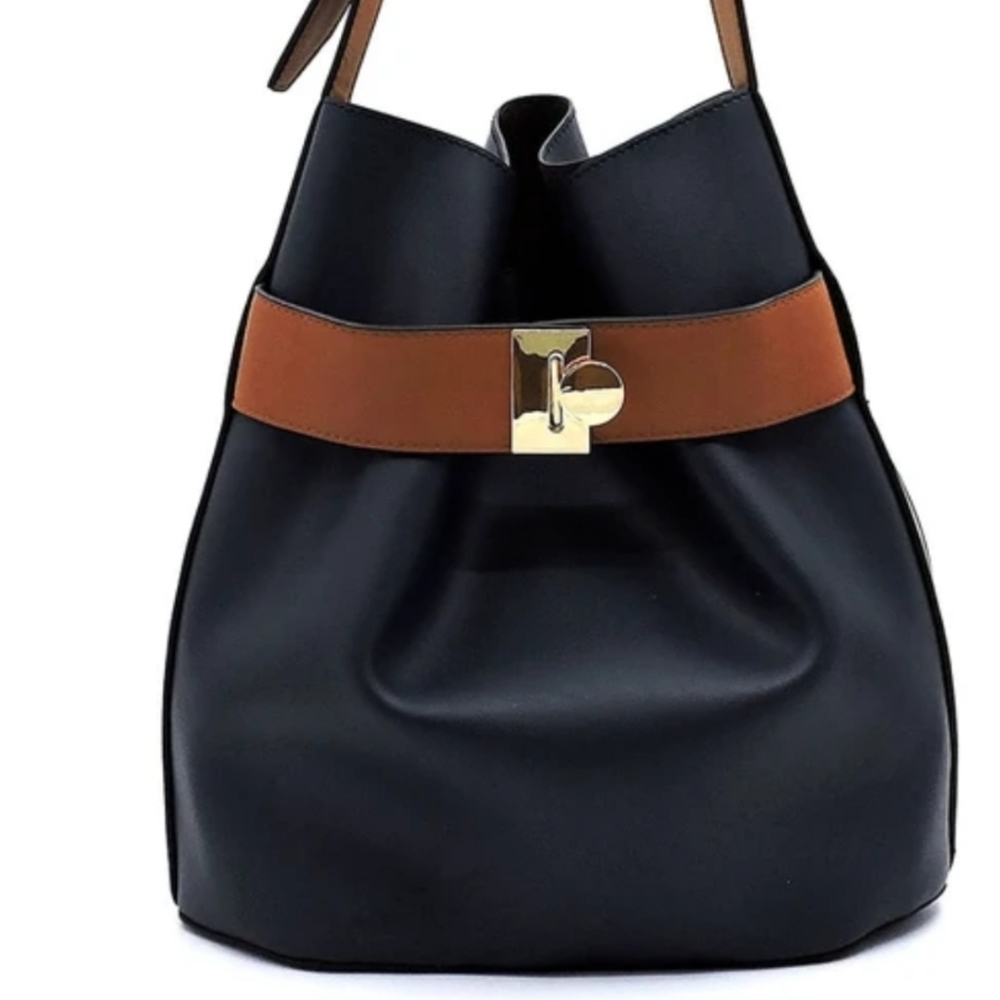 Leather bucket bag